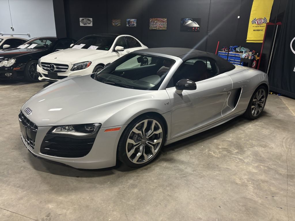 Used 2011 Audi R8 V10 image 4