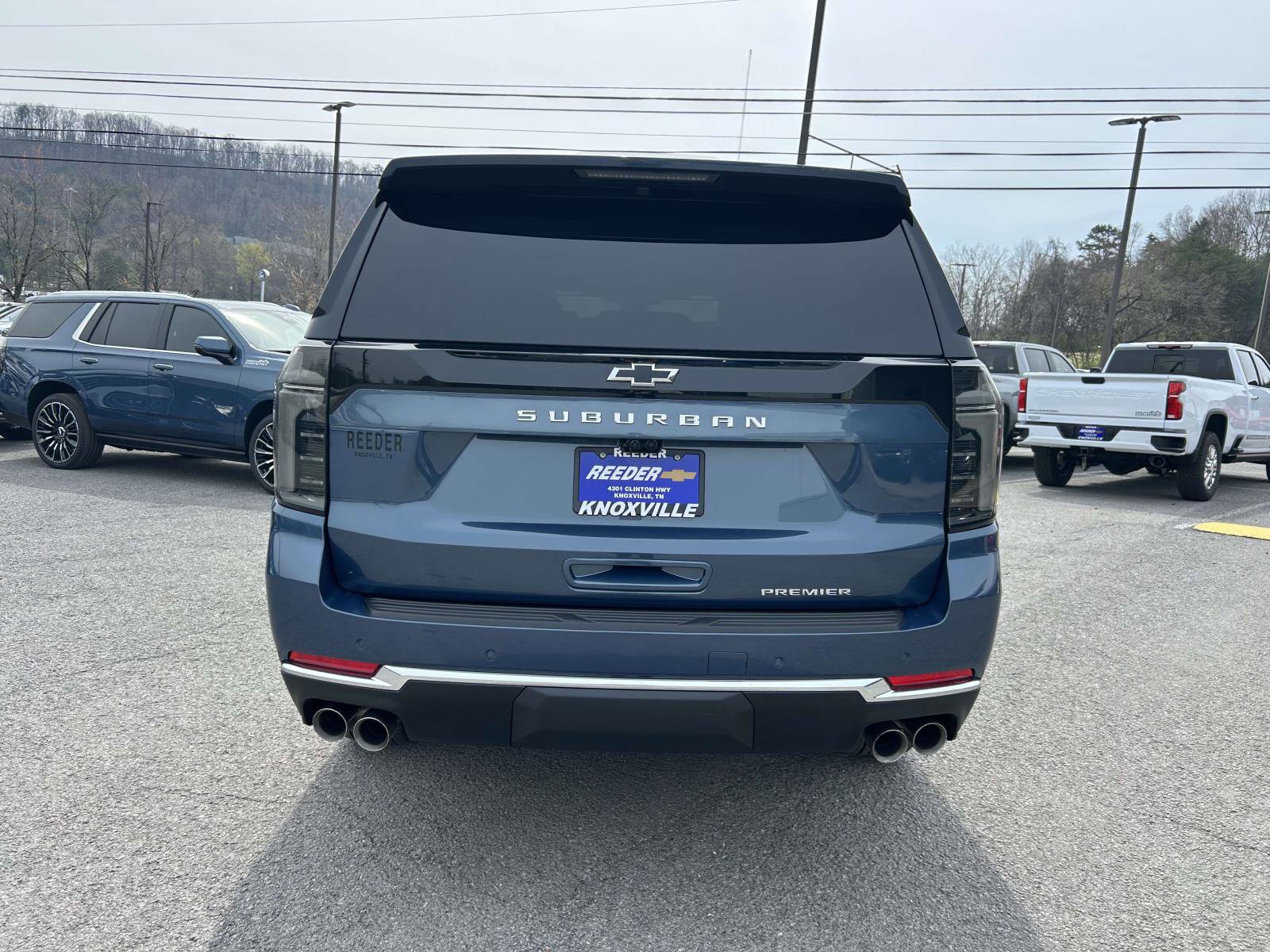 New 2026 Chevrolet Suburban Premier AWD/4WD image 4
