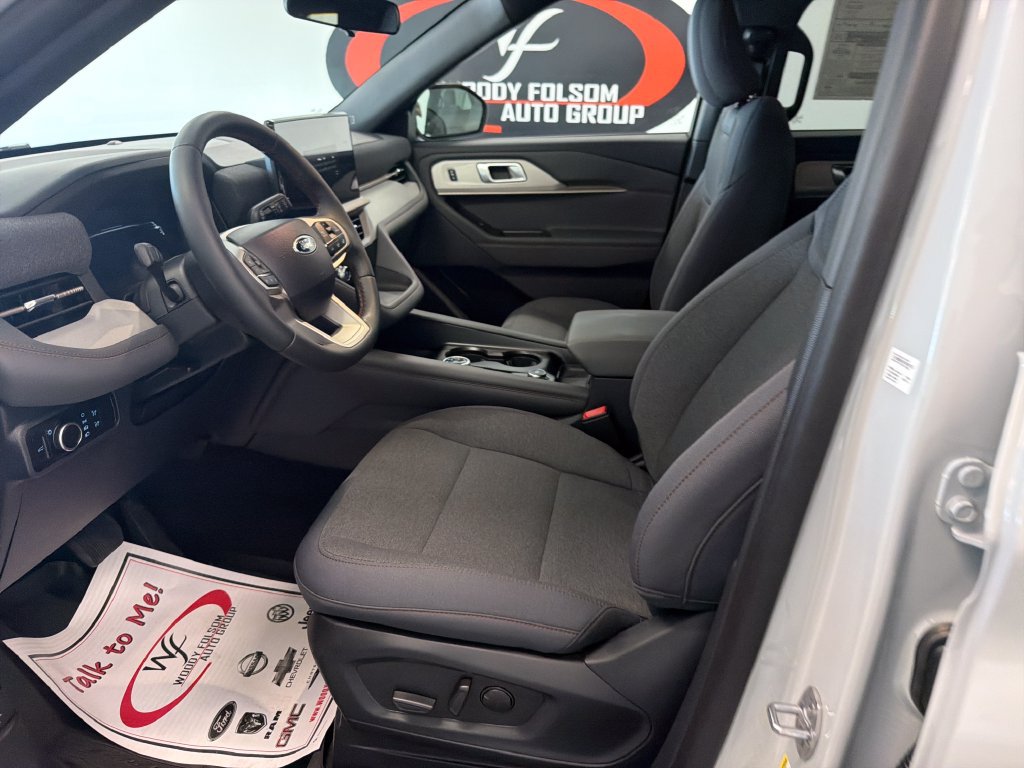 New 2027 Ford Explorer Active RWD image 10