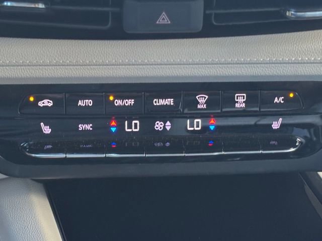 Used 2021 Buick Envision Essence FWD image 4