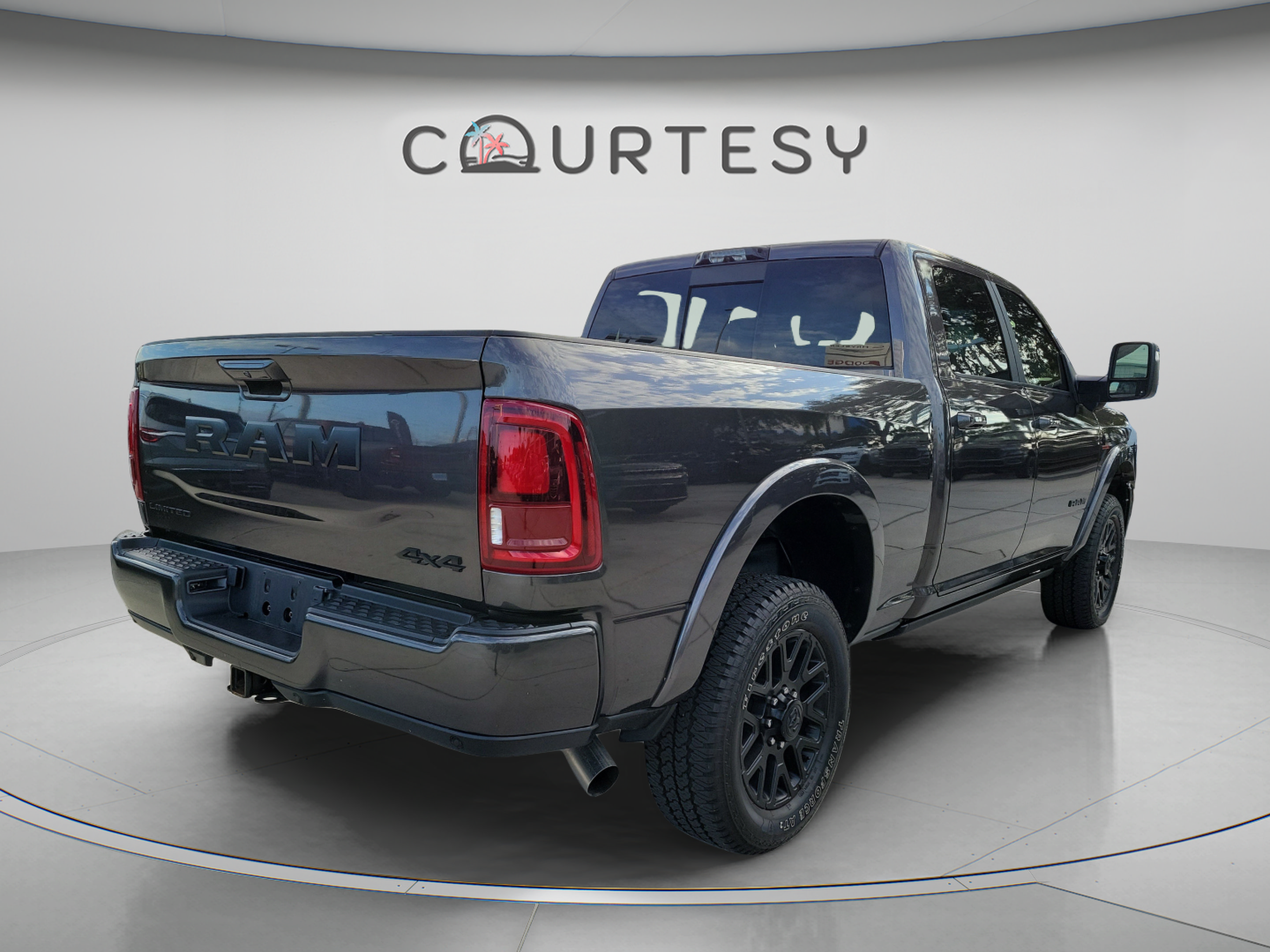 Certified 2025 RAM 2500 Limited AWD/4WD image 3