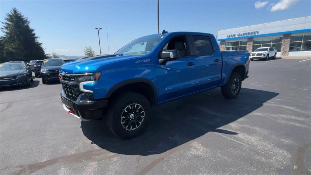 Certified 2023 Chevrolet Silverado 1500 ZR2 w/ Technology Package image 4