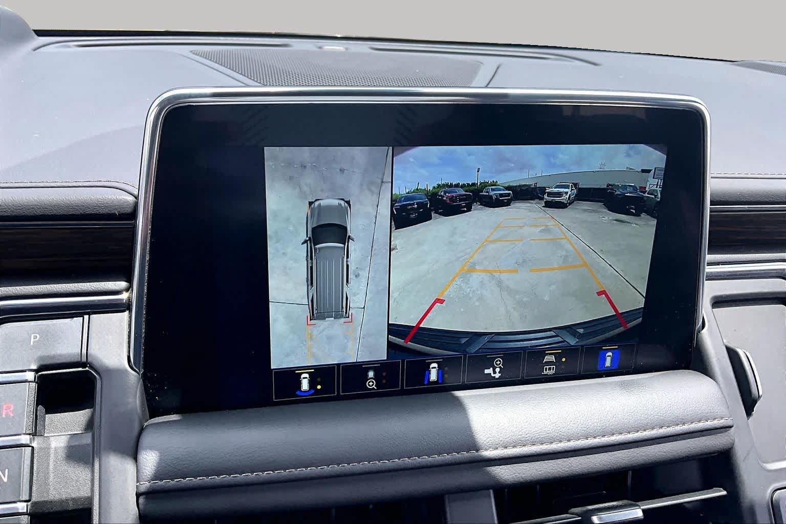 Used 2022 Chevrolet Tahoe High Country AWD/4WD image 53