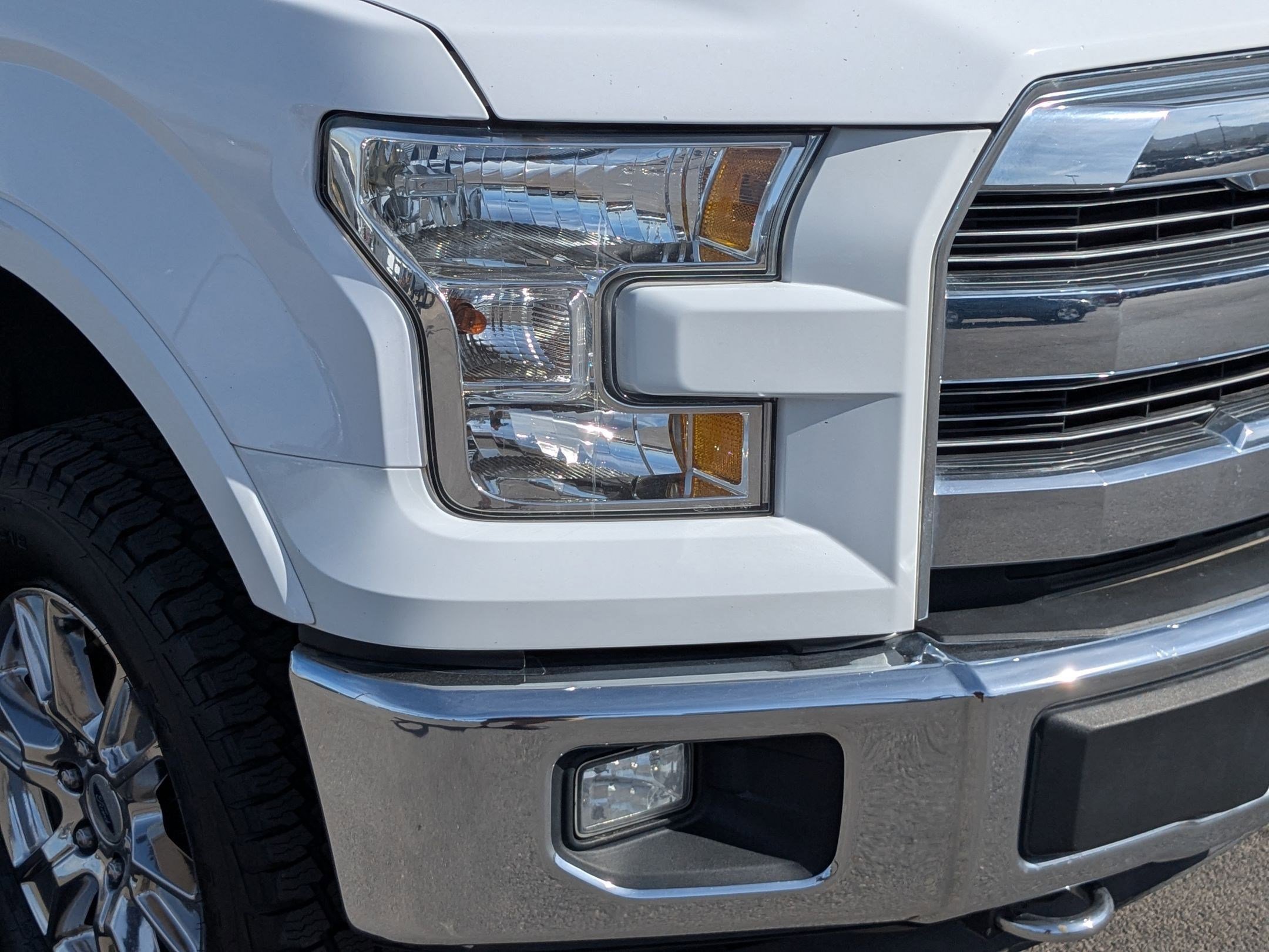 Used 2017 Ford F150 Lariat image 10