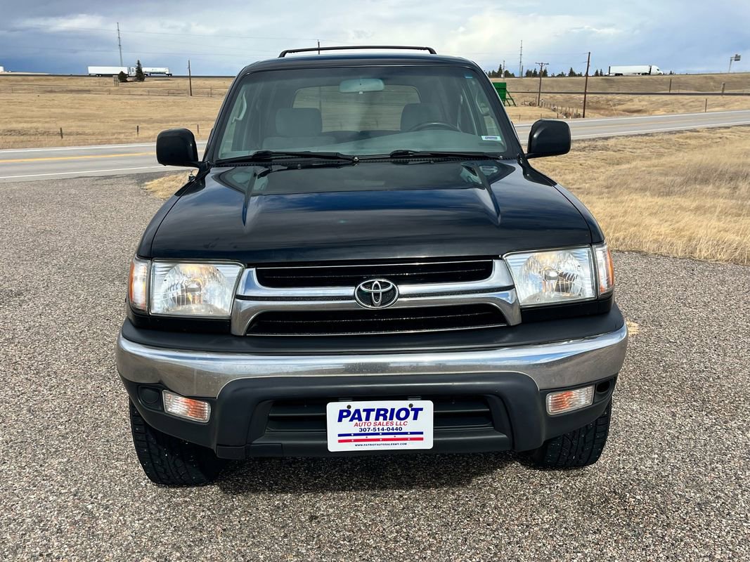 Used 2002 Toyota 4Runner SR5 image 8