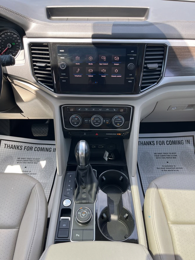 Used 2018 Volkswagen Atlas SEL AWD/4WD image 17