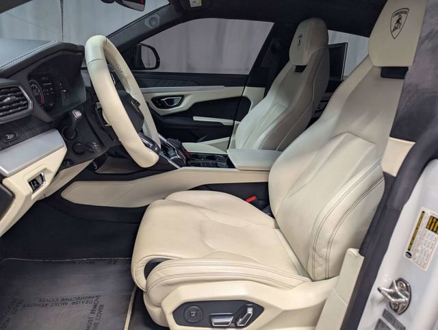 Used 2019 Lamborghini Urus image 11