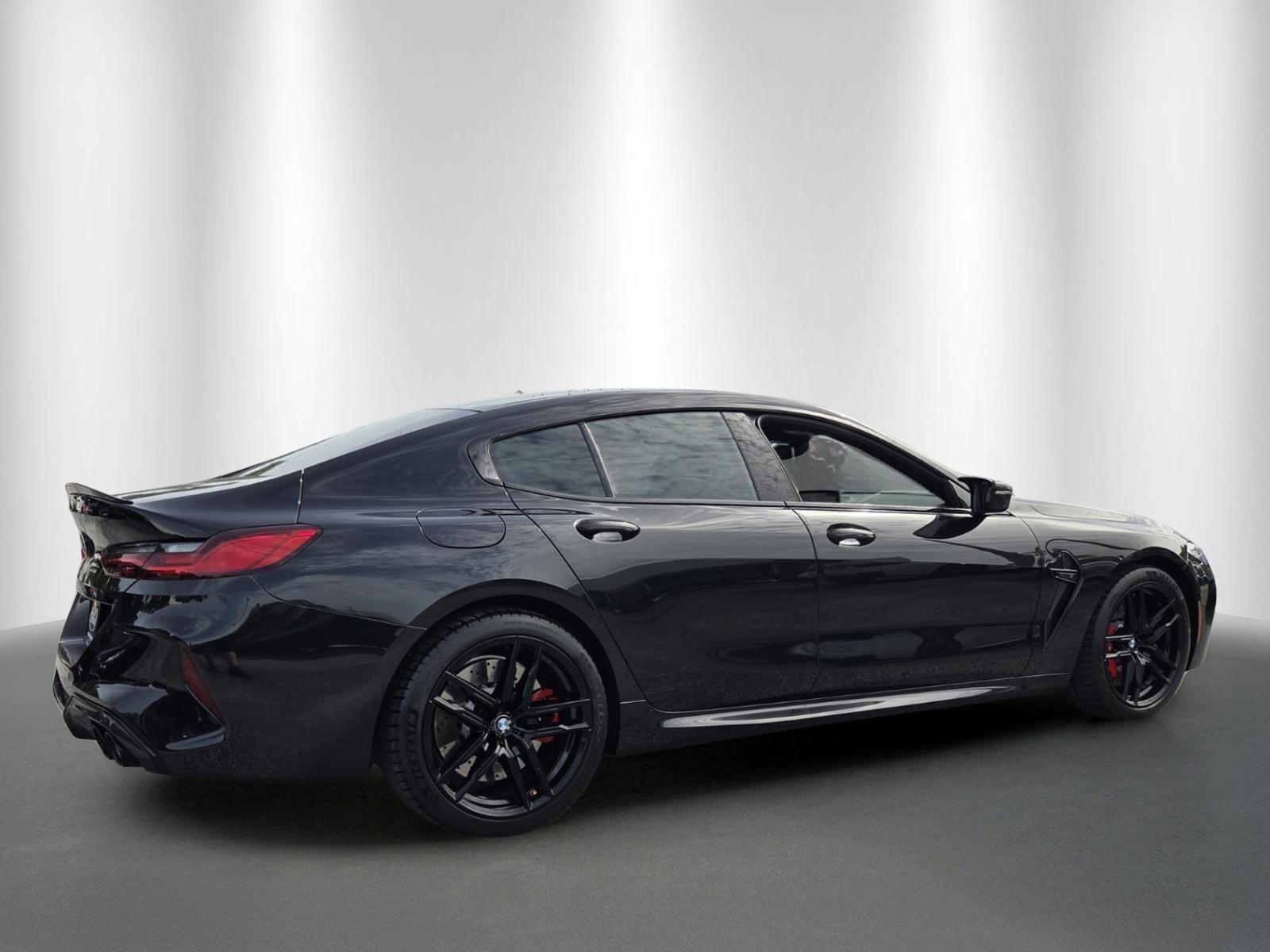 Used 2025 BMW M8 Competition w/ M Carbon Exterior Package AWD/4WD image 7