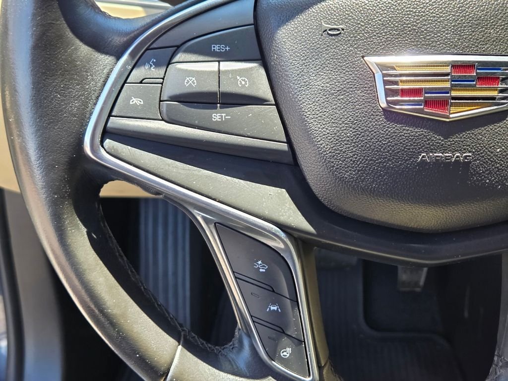 Used 2019 Cadillac XT5 Luxury FWD image 25