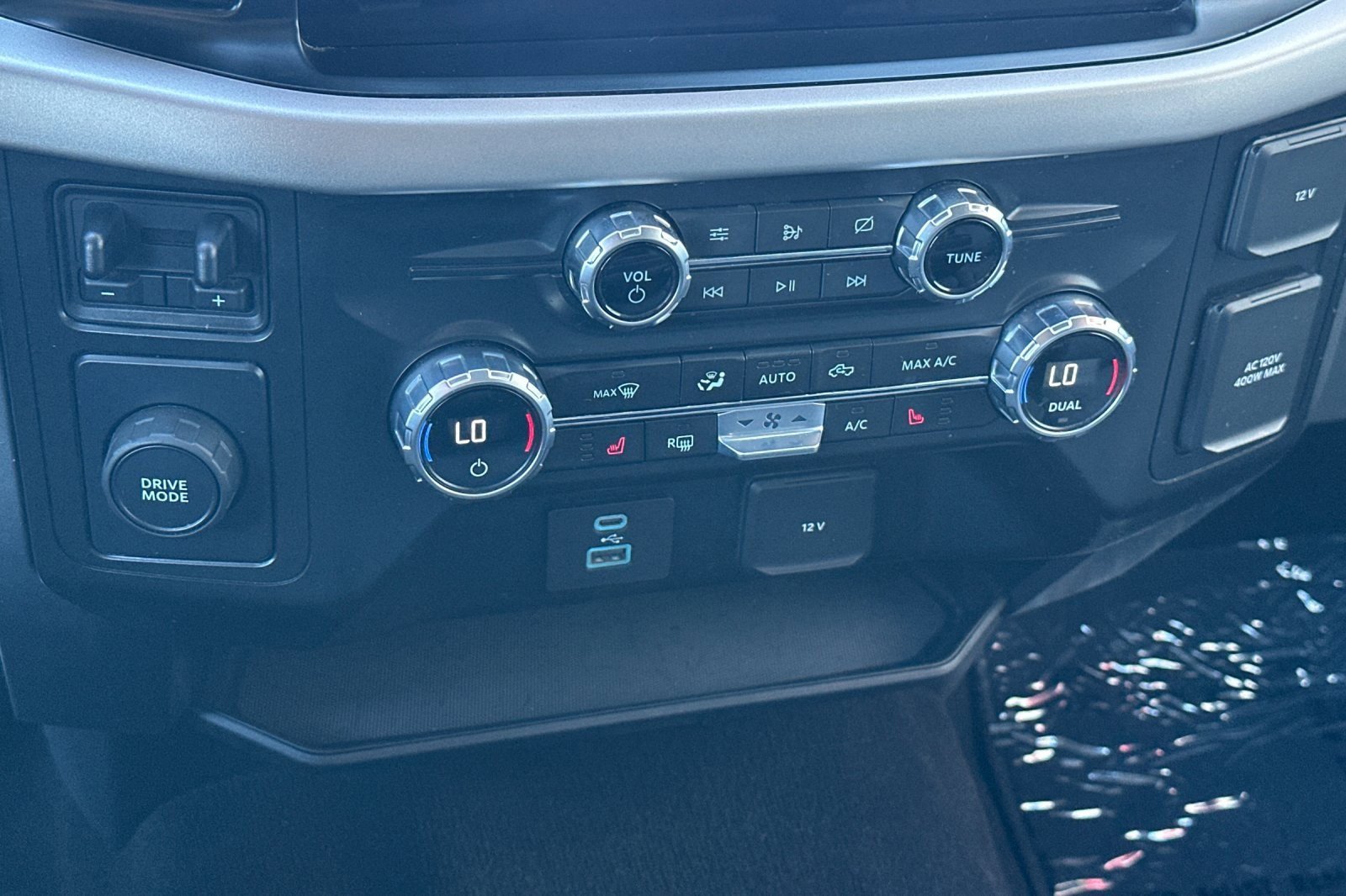 Used 2021 Ford F150 XLT w/ Equipment Group 302A High image 19