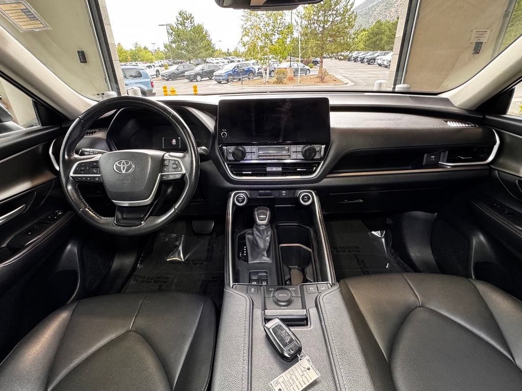 Certified 2024 Toyota Grand Highlander AWD Hybrid image 20