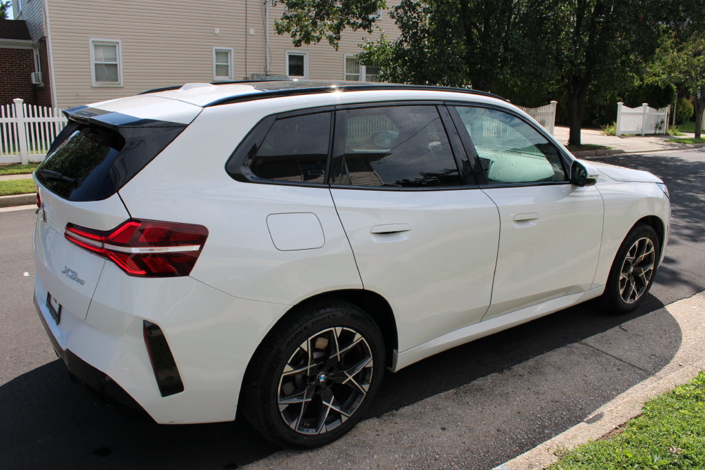 Used 2025 BMW X3 xDrive30i AWD/4WD image 5