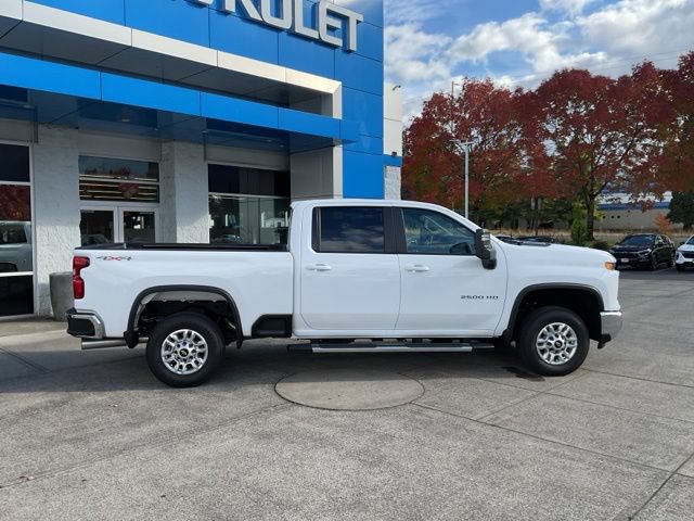 New 2025 Chevrolet Silverado 2500 LT w/ Safety Package AWD/4WD image 11