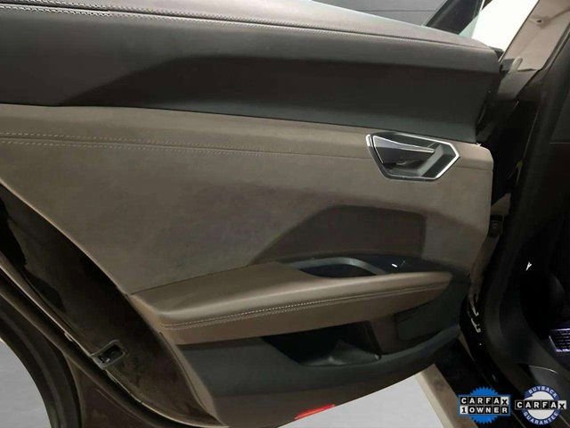 Used 2022 Audi e-tron GT Premium Plus image 63