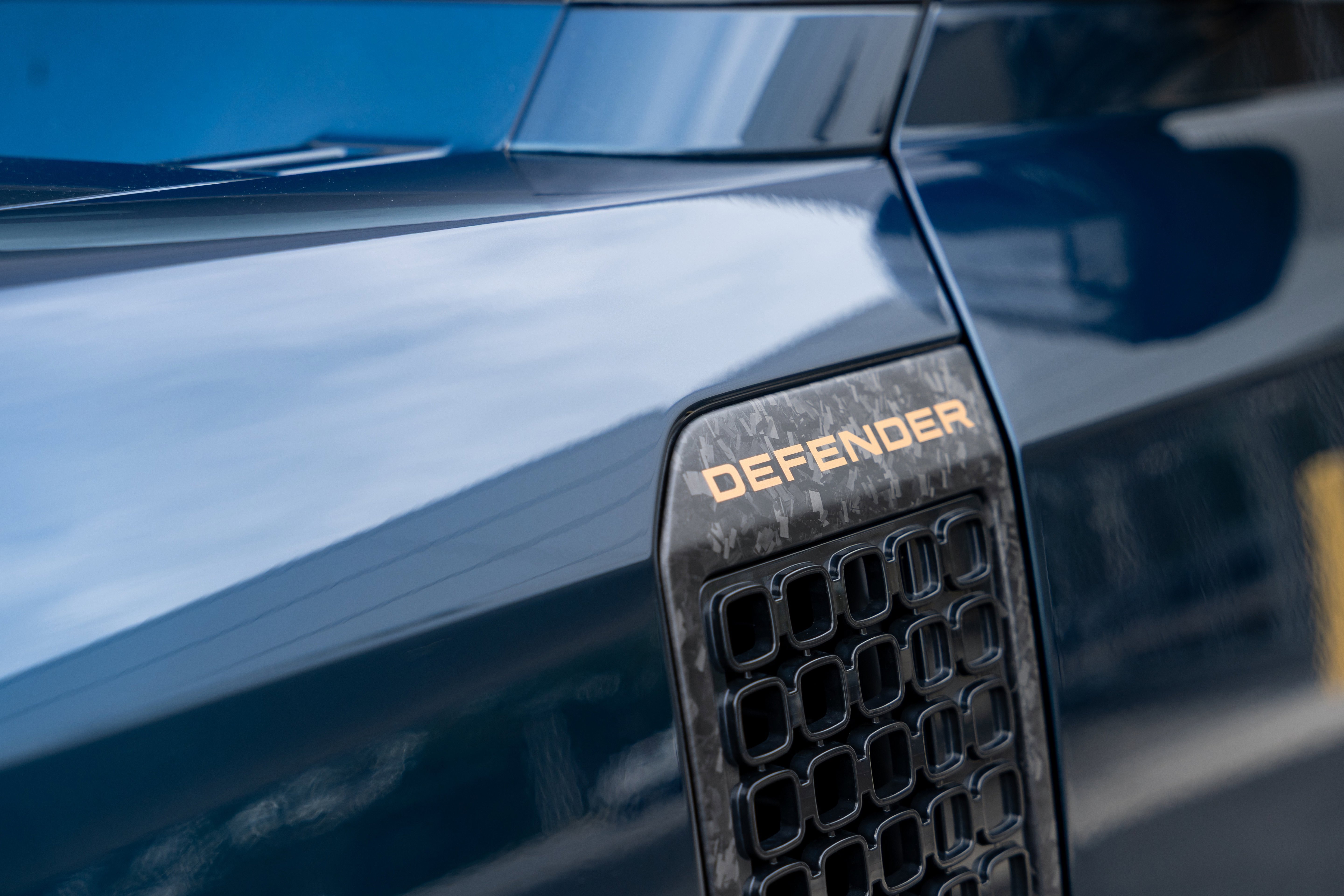 Used 2026 Land Rover Defender 110 OCTA image 12