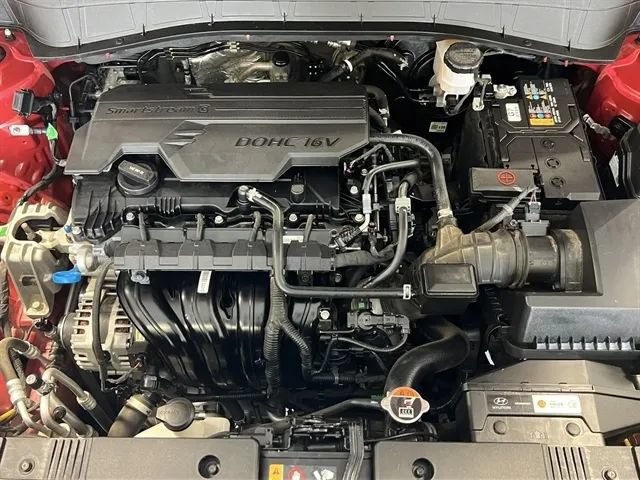 Used 2025 Hyundai Kona SEL AWD/4WD image 47