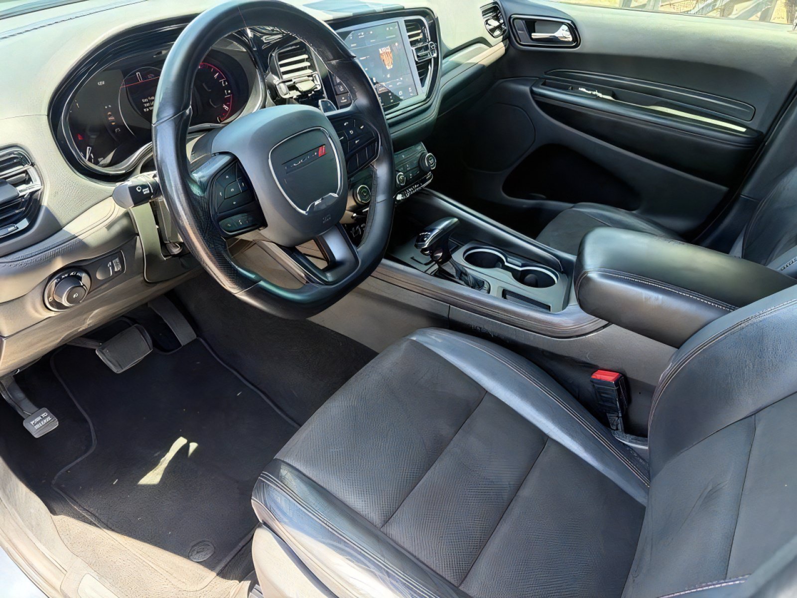 Used 2021 Dodge Durango R/T w/ Blacktop Package RWD image 11