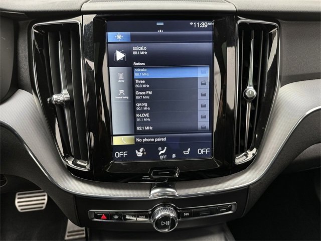 Used 2018 Volvo XC60 T8 R-Design w/ Convenience Package image 16