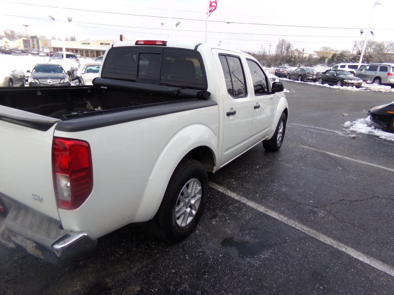 Used 2018 Nissan Frontier SV image 37