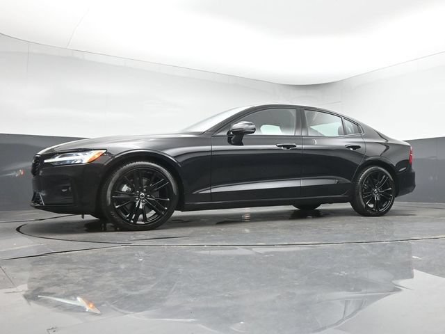 Used 2024 Volvo S60 B5 Plus w/ Climate Package FWD image 39