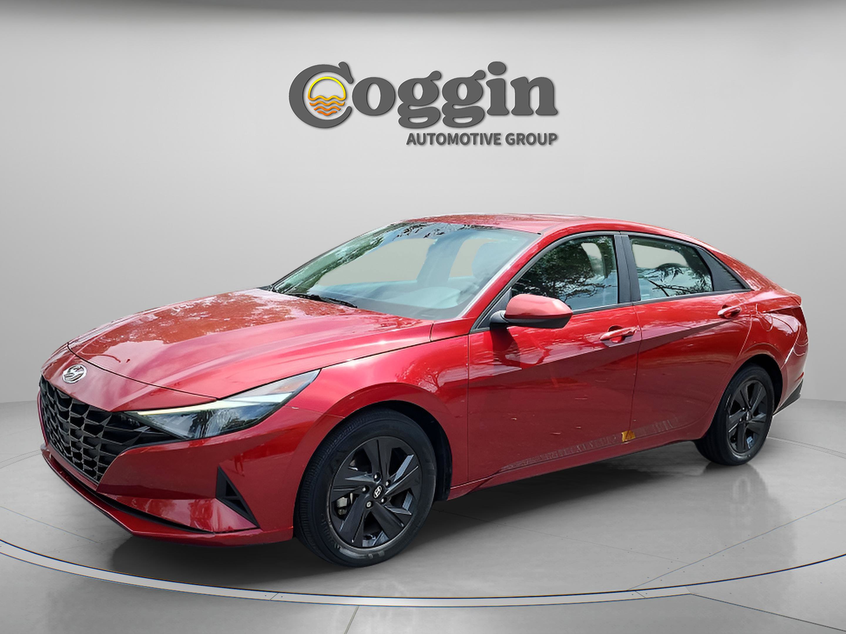 Certified 2023 Hyundai Elantra SEL FWD image 1