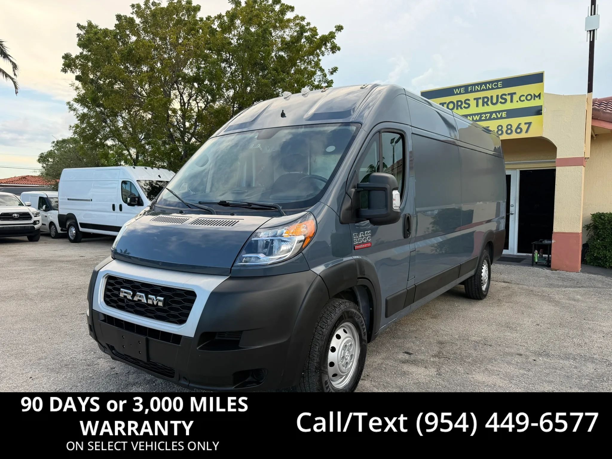 Used 2021 RAM ProMaster 3500 FWD image 1