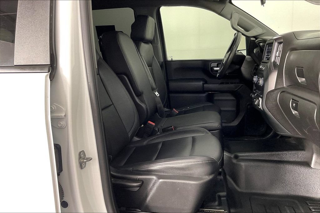 Used 2024 Chevrolet Silverado 2500 W/T w/ WT Convenience Package AWD/4WD image 9