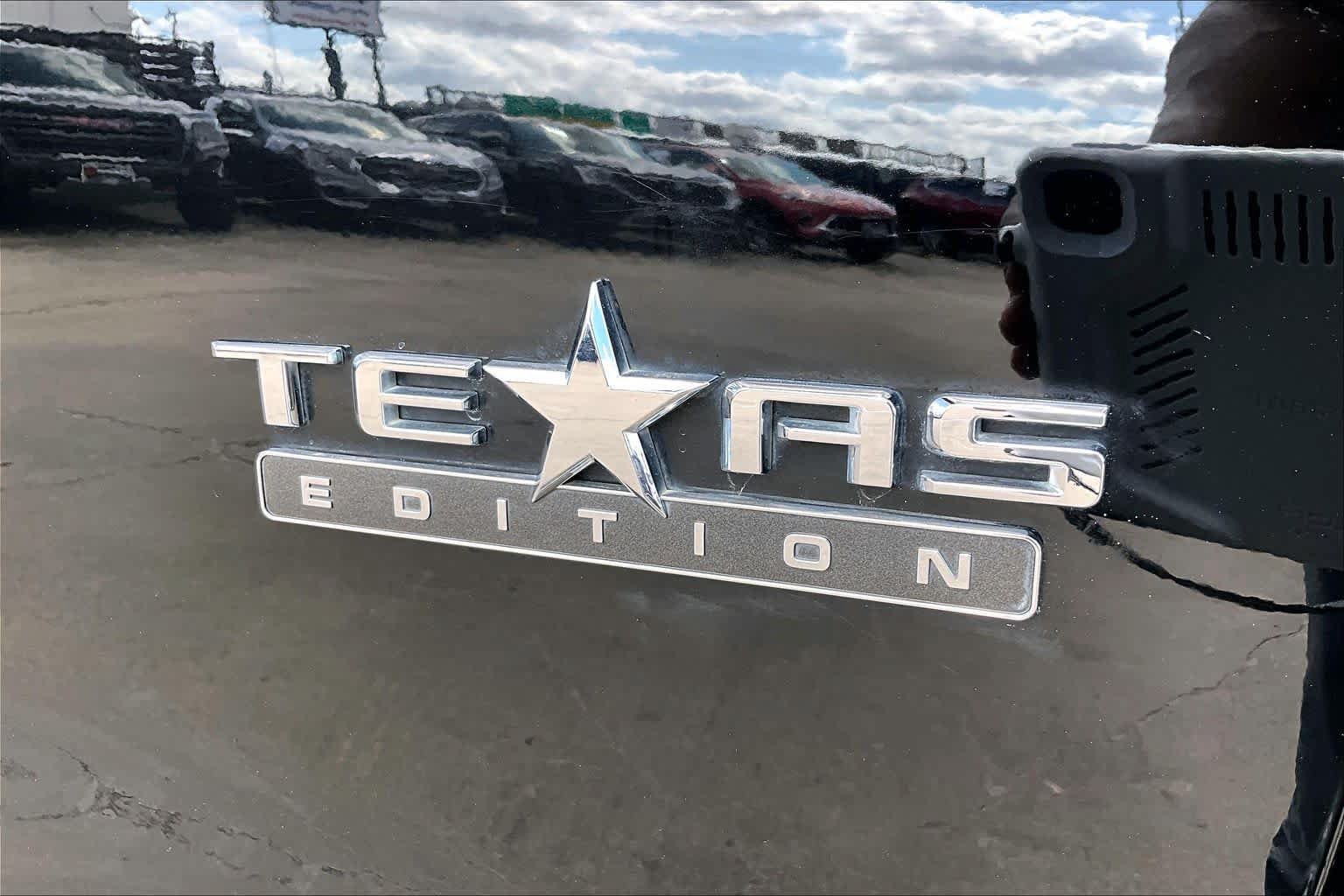 Used 2020 Chevrolet Silverado 1500 LT w/ Texas Edition RWD image 10