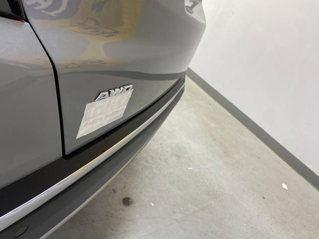 Used 2025 Cadillac XT5 Premium Luxury image 20