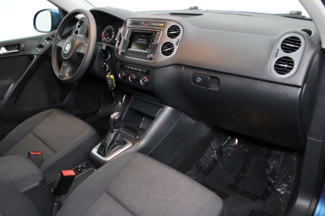 Used 2018 Volkswagen Tiguan Limited FWD image 20