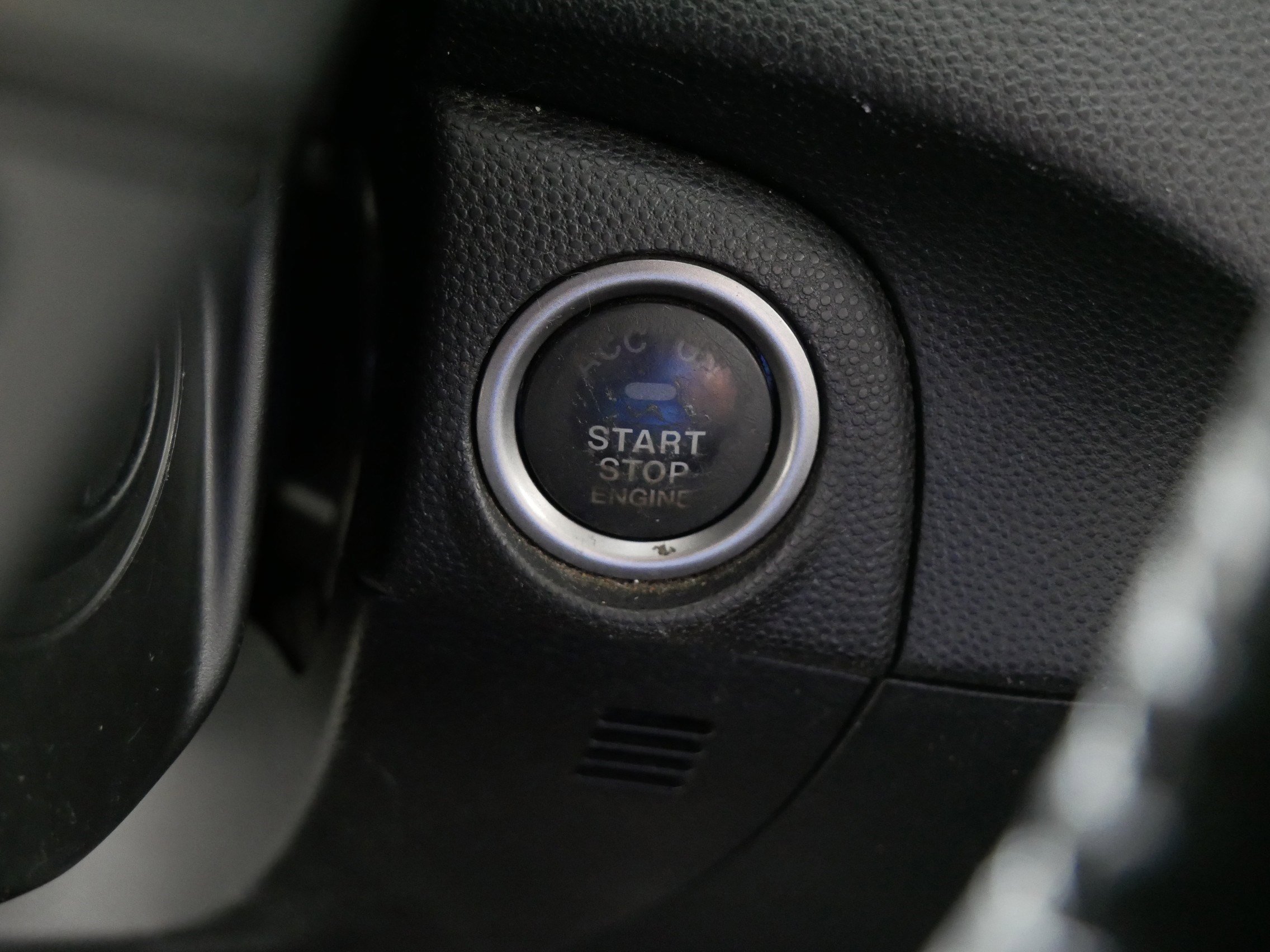 Used 2011 MAZDA MAZDA3 s Grand Touring w/ Tech Pkg image 32