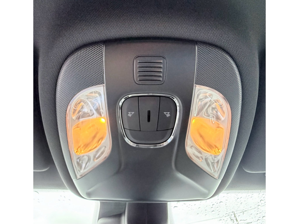 New 2026 Jeep Compass Latitude image 15