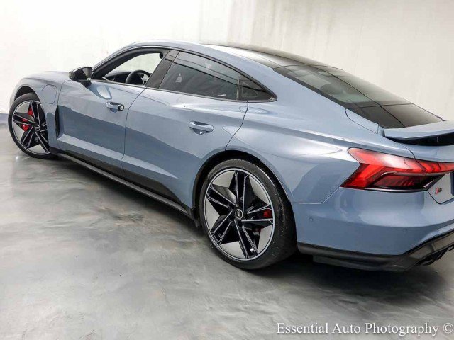 Used 2022 Audi RS e-tron GT w/ Year 1 Package AWD/4WD image 10
