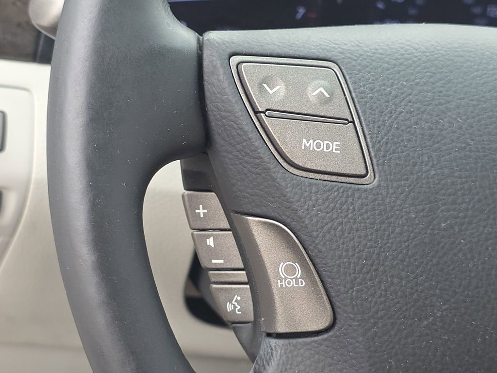 Used 2009 Lexus LS 460 L image 34