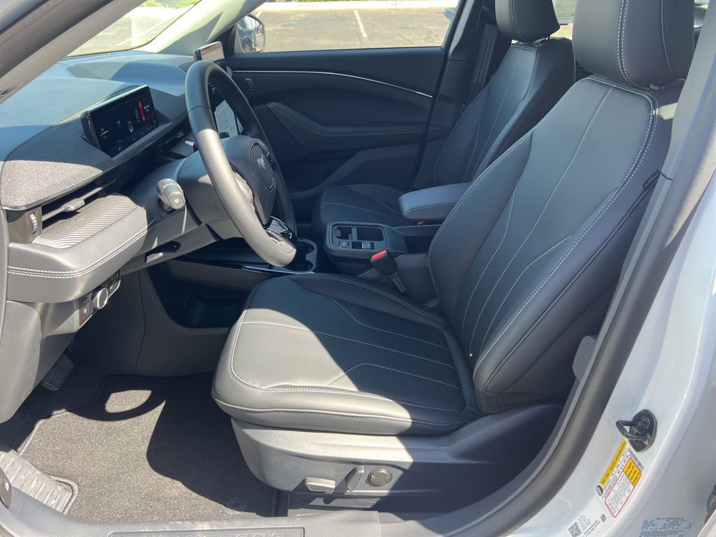 New 2026 Ford Mustang Mach-E Select image 13