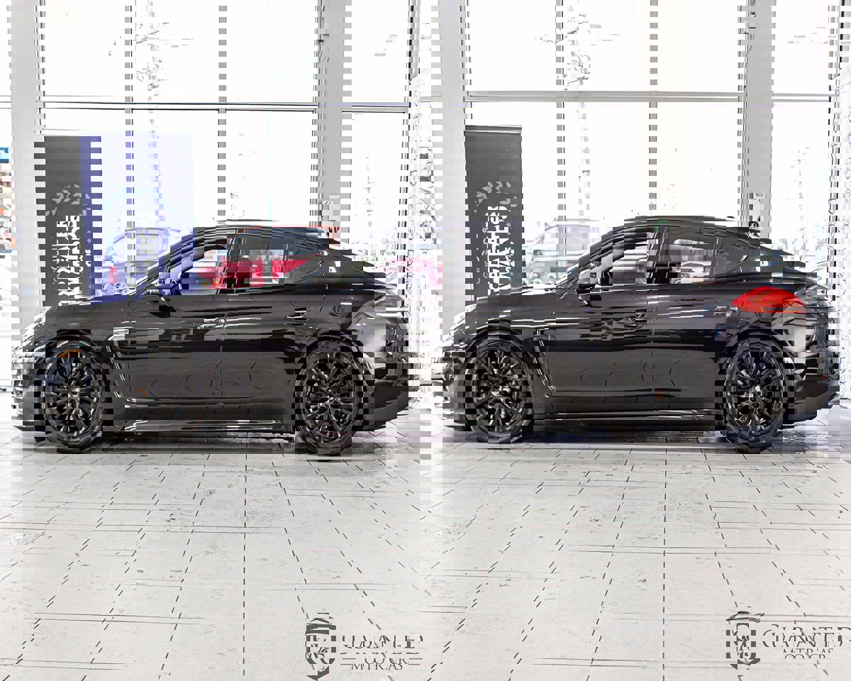 Used 2015 Porsche Panamera 4 image 6