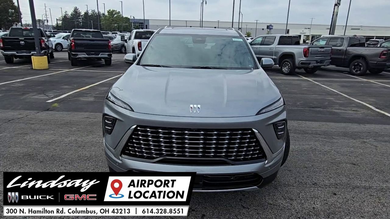 New 2026 Buick Enclave Avenir w/ Super Cruise Package image 3