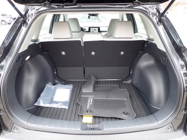 New 2026 Toyota Corolla Cross L image 5