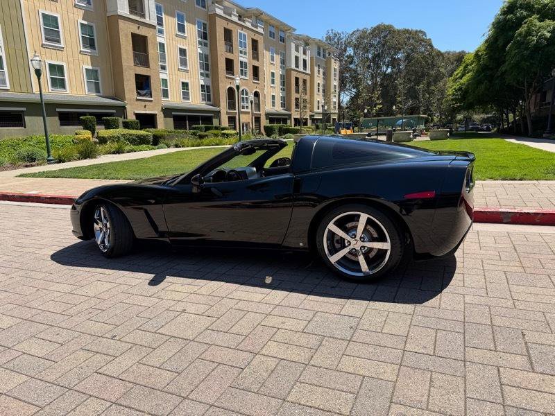 Used 2009 Chevrolet Corvette Coupe w/ Preferred Equipment Group RWD image 5