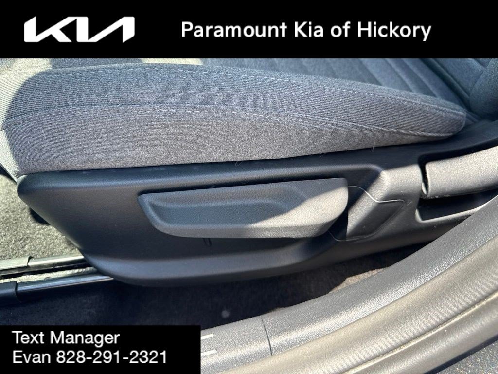 Used 2025 Kia K4 GT-Line Turbo FWD image 18