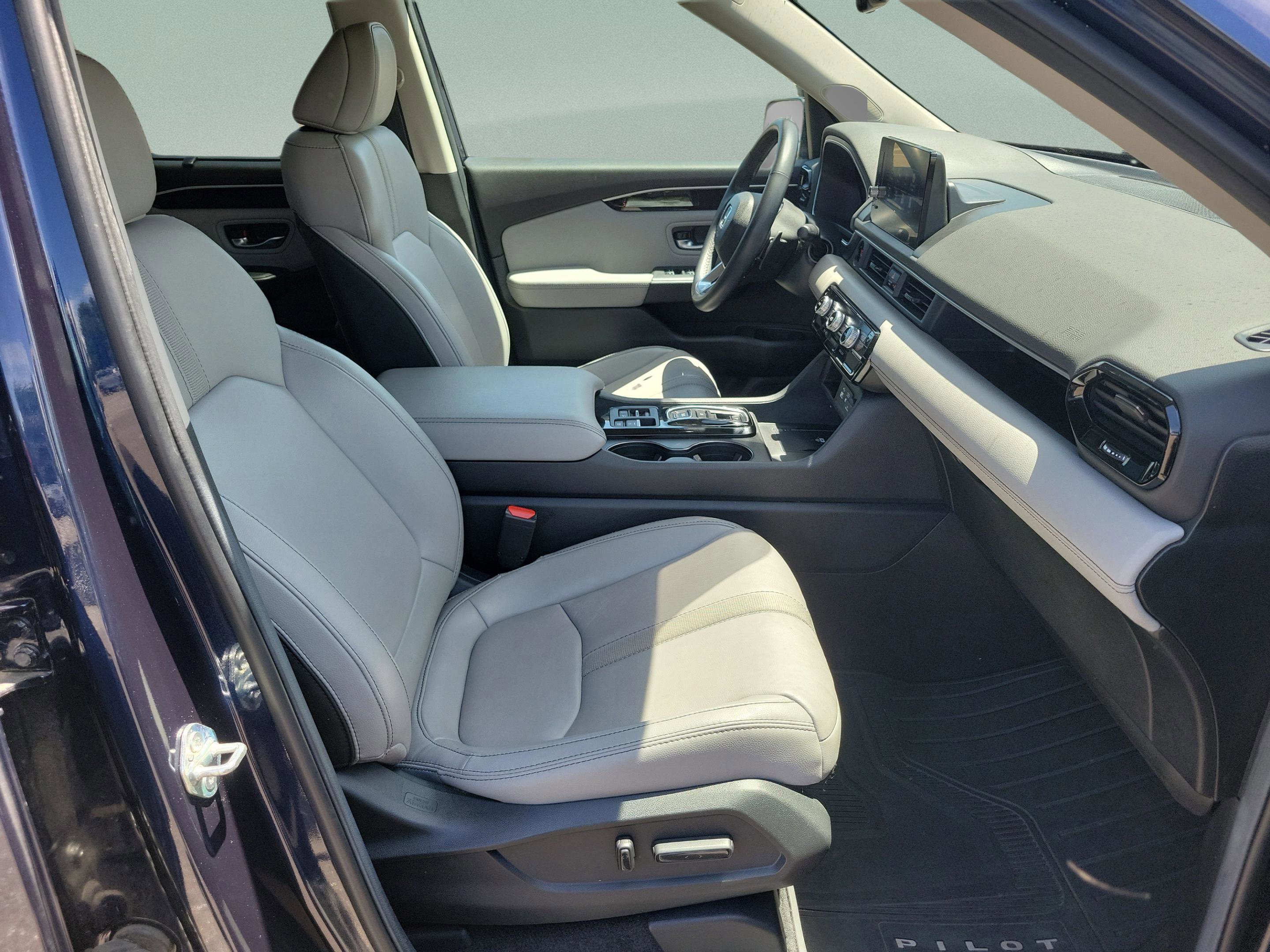 Used 2024 Honda Pilot EX-L image 17