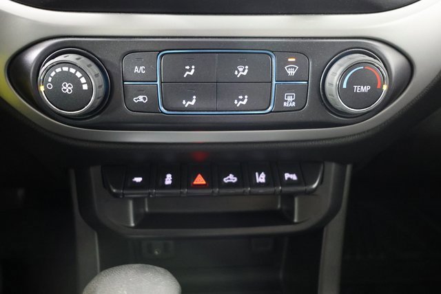 Used 2022 Chevrolet Colorado LT w/ Safety Package image 18