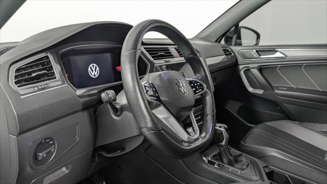 Used 2022 Volkswagen Tiguan SE R-Line FWD image 27