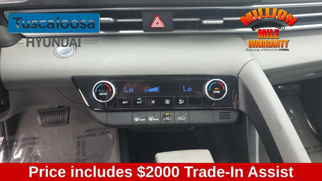 Used 2022 Hyundai Elantra SEL FWD image 21