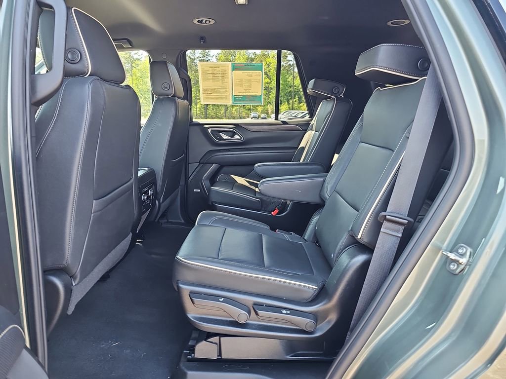 Used 2024 Chevrolet Tahoe Premier RWD image 19