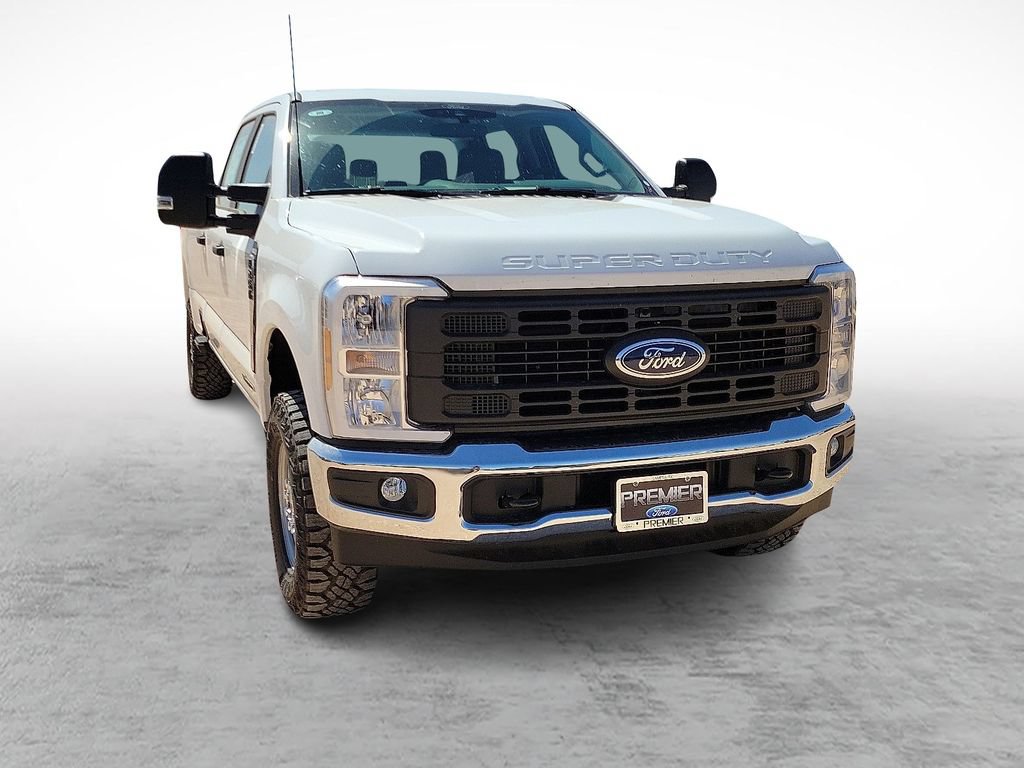 New 2026 Ford F250 XL w/ XL Off-Road Package AWD/4WD image 2