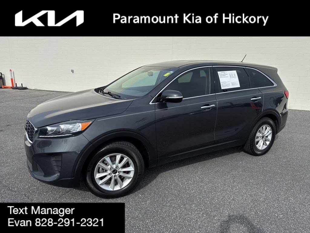 Used 2019 Kia Sorento LX image 1