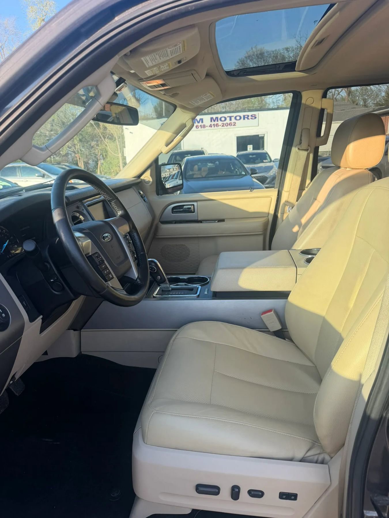 Used 2015 Ford Expedition Max Limited image 10