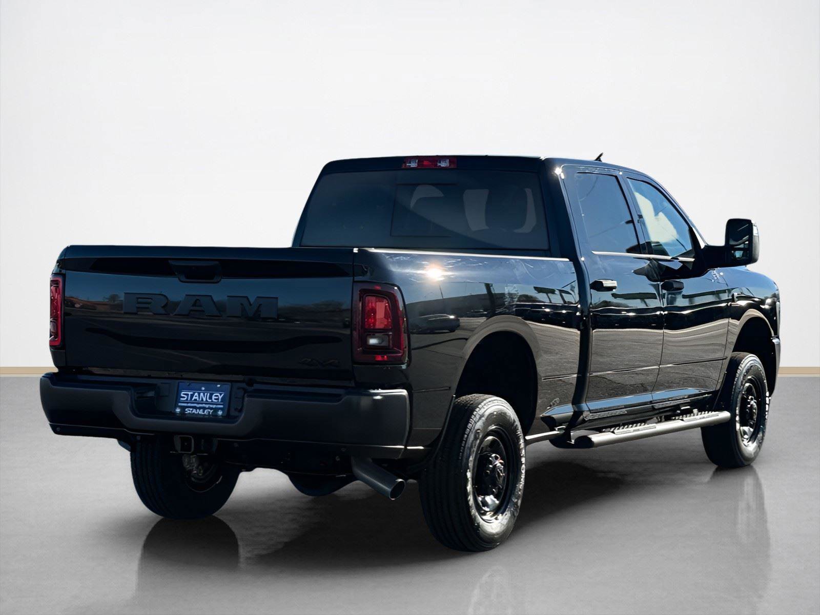 New 2026 RAM 2500 Tradesman AWD/4WD image 8