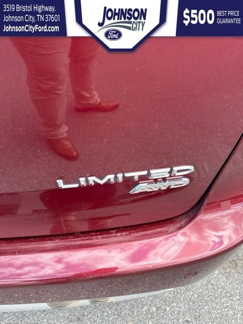 Used 2021 Chrysler Pacifica Limited w/ Uconnect Theater Family Group AWD/4WD image 9